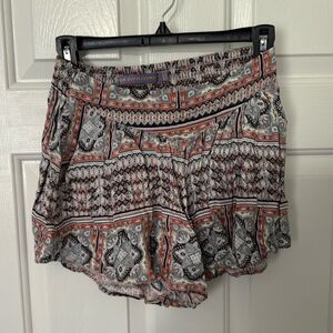 Boom Boom Jeans Women’s Patterned Shorts - Size Small